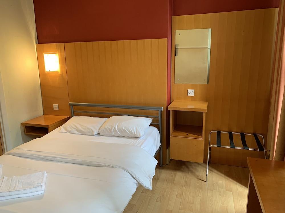 Berkeley Court Hotel London Bagian luar foto